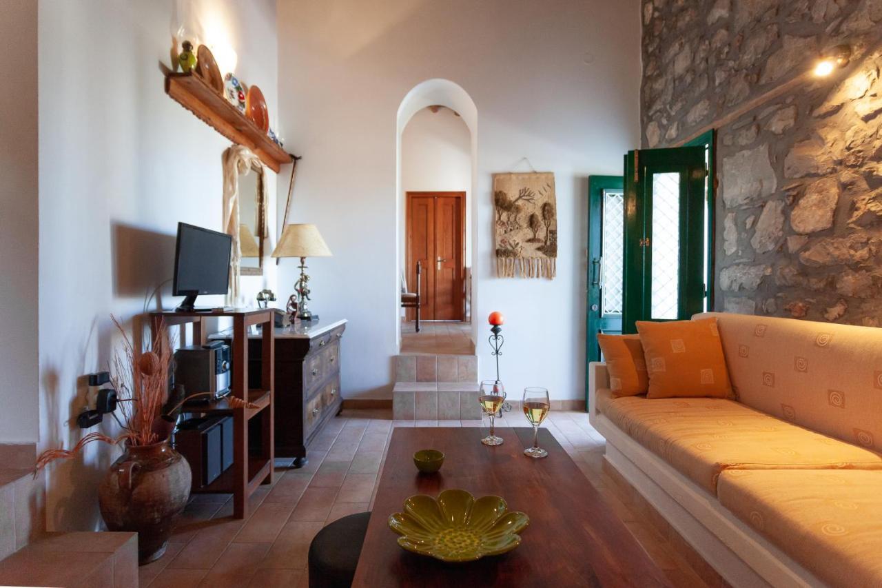 Batu Vacation House Monolithos  Exteriör bild