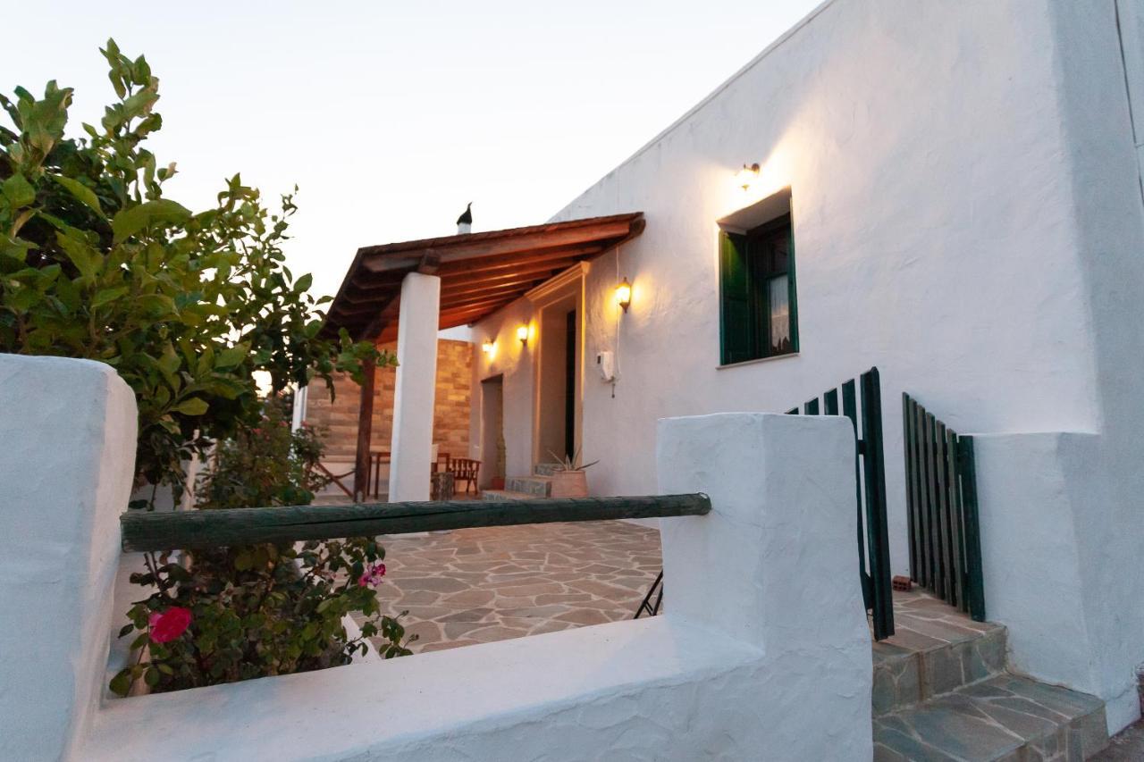 Batu Vacation House Monolithos  Exteriör bild